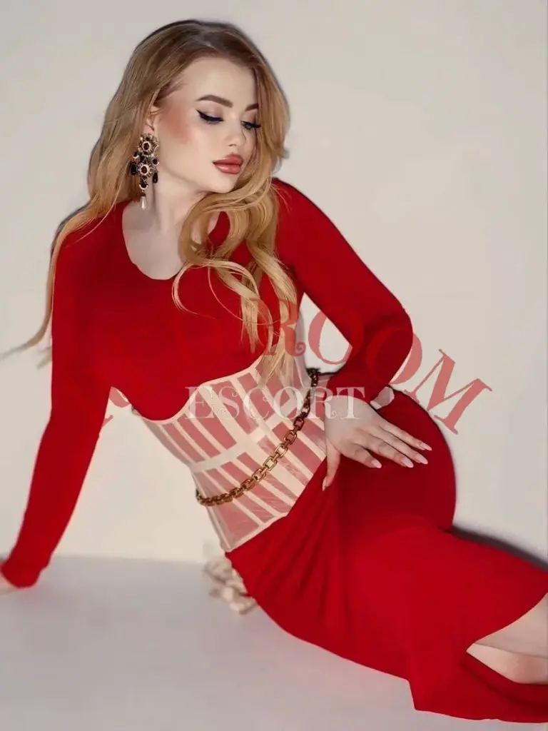 Соланж — эскорт Алматы