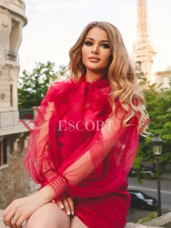 Кристи — эскорт Алматы