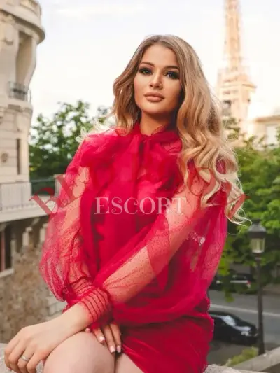Кристи — эскорт Алматы
