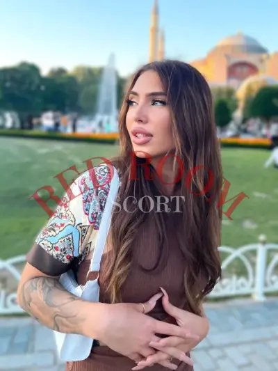 Ро — проститутка Алматы