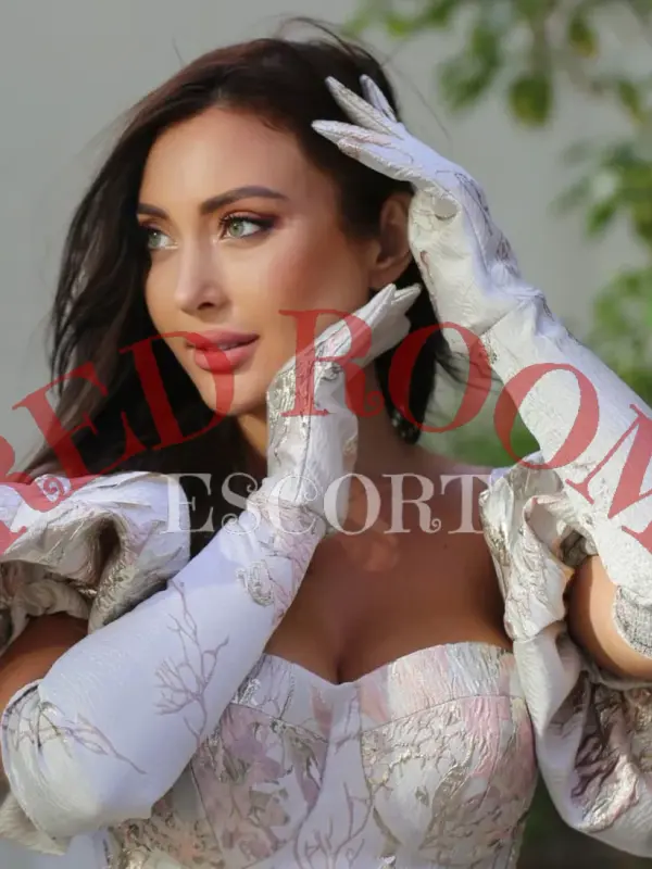 Лили — эскорт Алматы