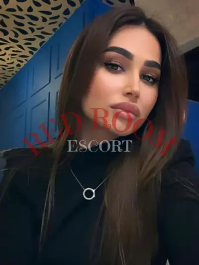 Амина — индивидуалка Алматы