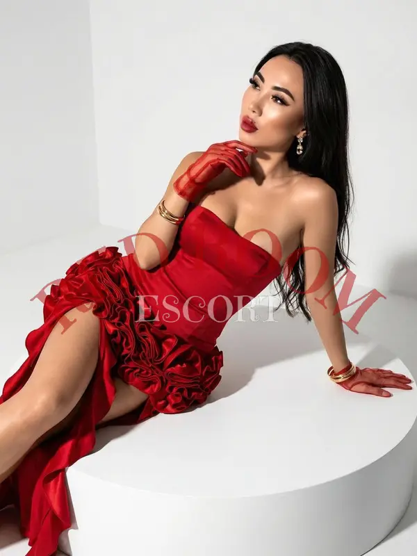 Алина — эскорт Алматы
