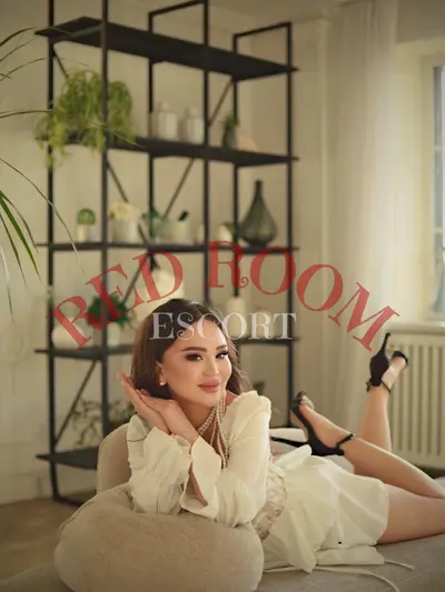 Арина — проститутка Алматы