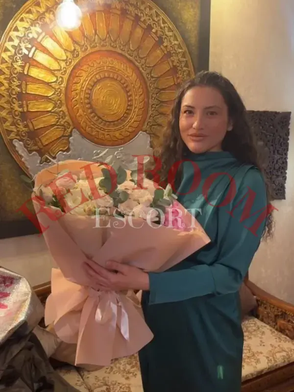 Карина — проститутка Алматы
