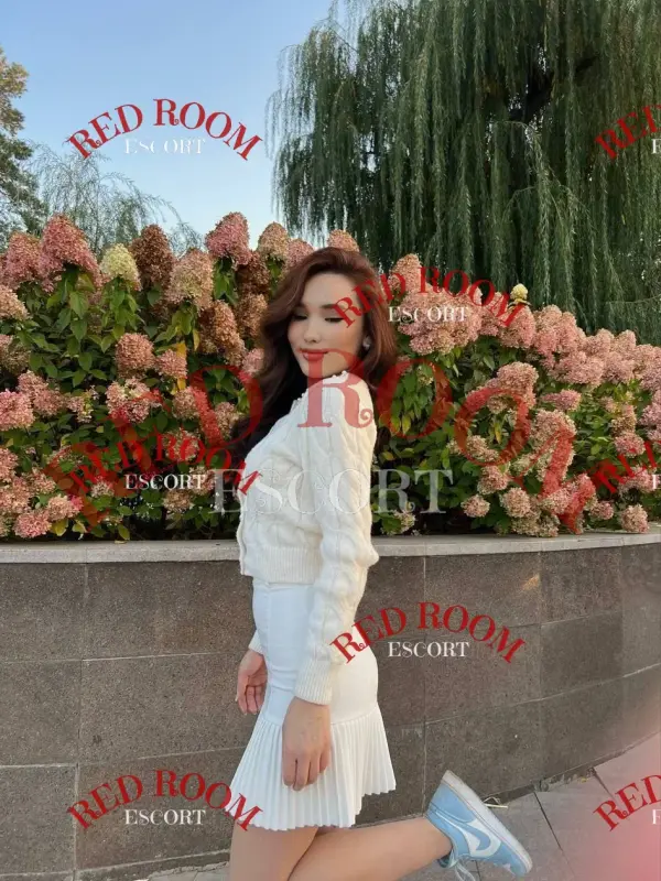 Мадина — проститутка Алматы