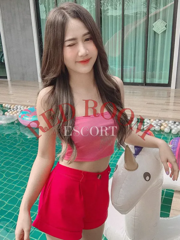 Вика — индивидуалка Алматы